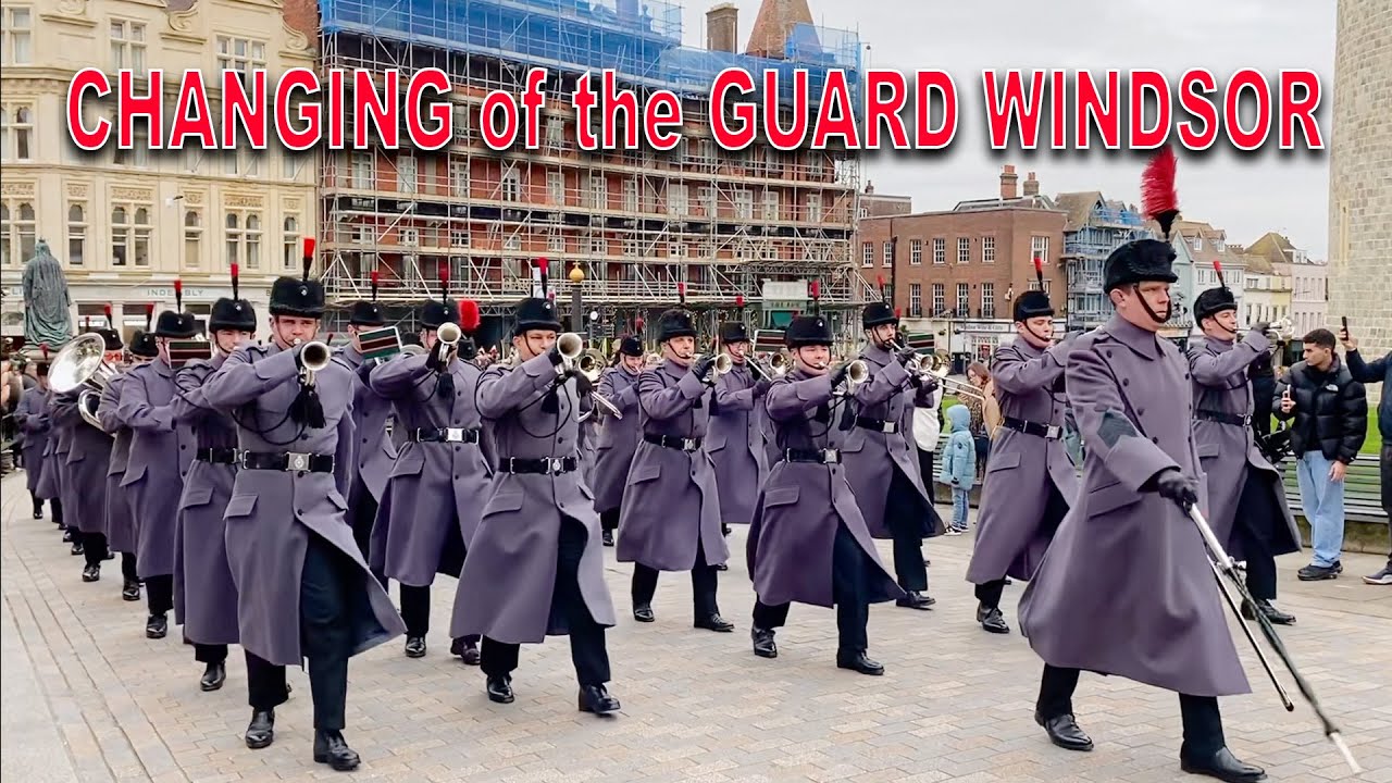 WINDSOR CASTLE GUARD Band and Bugles of The Rifles with Queen's Gurkha Engineers NEW💂