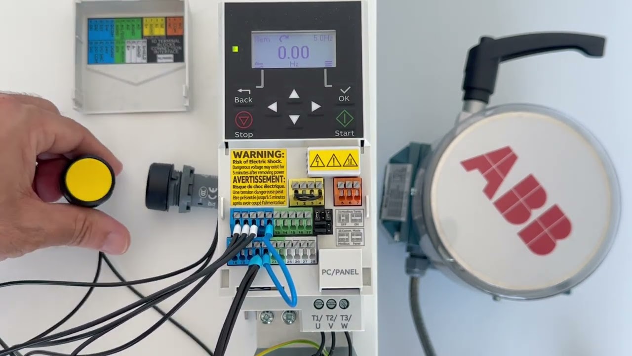 23- ACS180 Sürücüde DI1 Puls İleri Start, DI2 Puls Geri Start, DI3 Stop, Tuş Takımından Referans