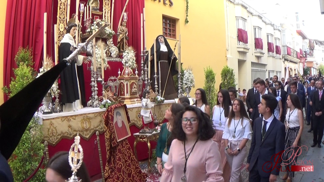 Procesión del Corpus Christi de San Fernando (Cádiz) por la calle Las Cortes - 2017