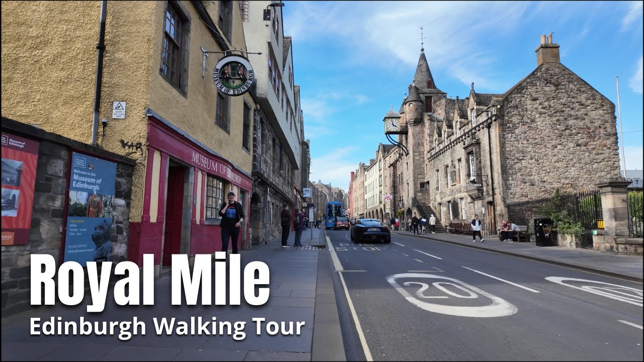 Edinburgh Royal Mile Walking Tour | From Holyrood Palace to Edinburgh Castle - 4K