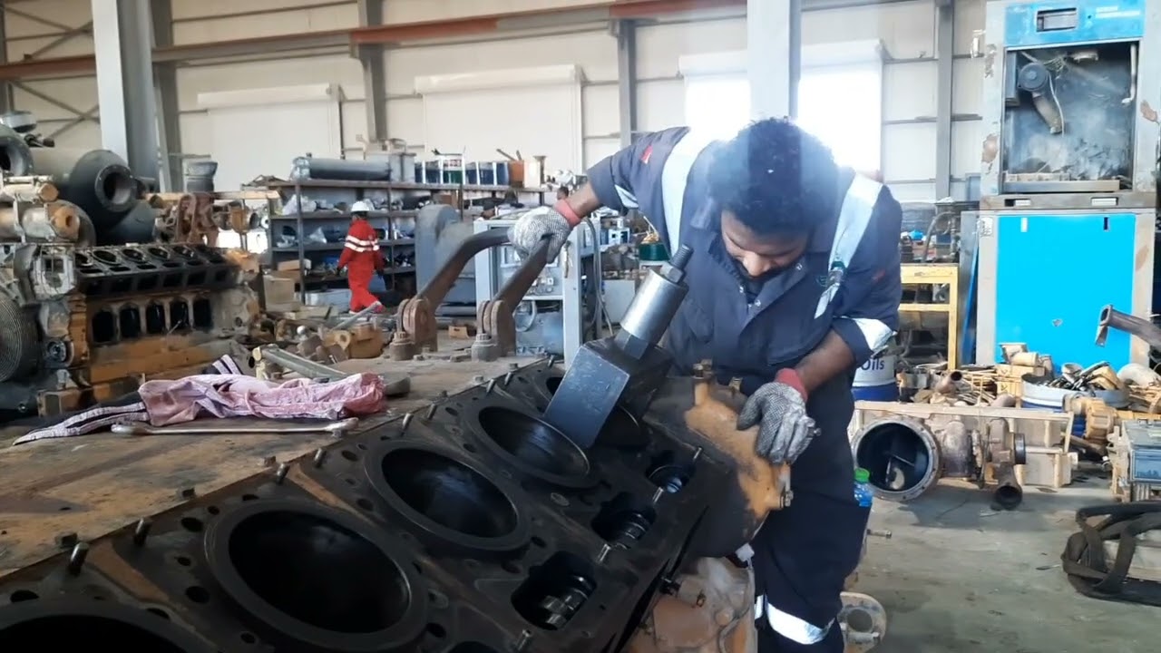 Top overhaul Caterpillars model 3512 serial LLA...