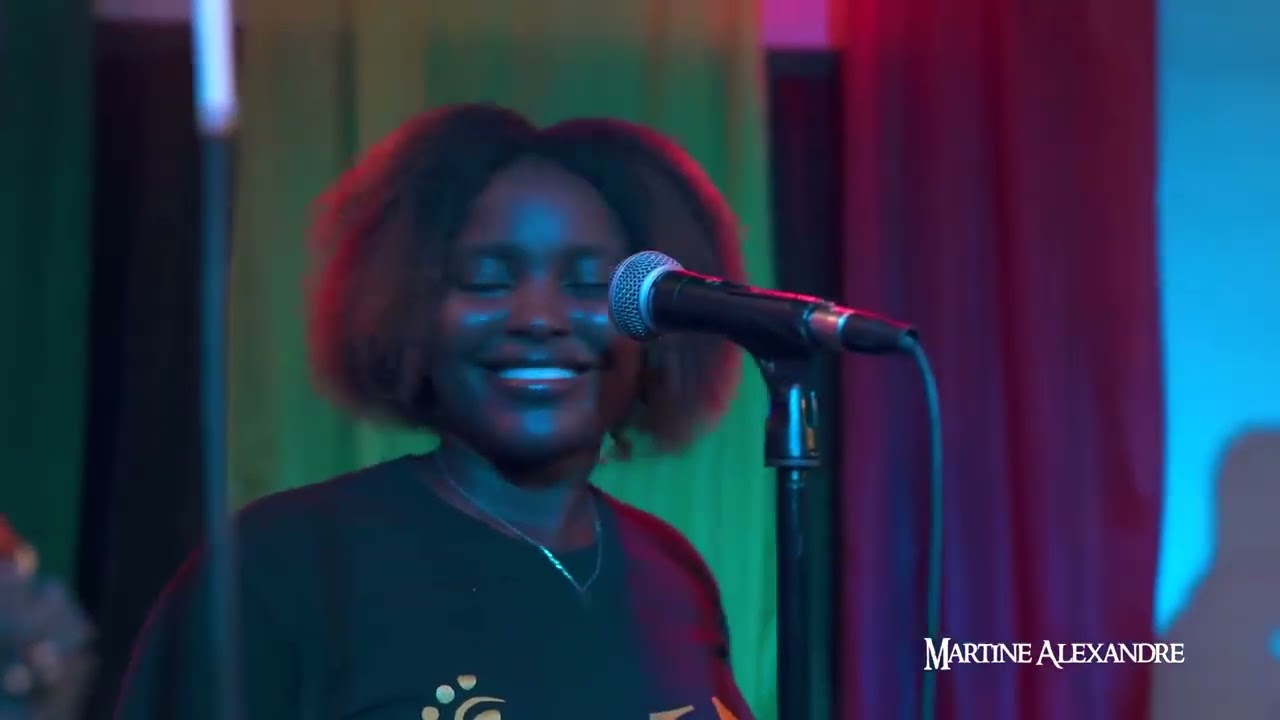 Kobay par Martine Alexandre (Exclusive) Live performance