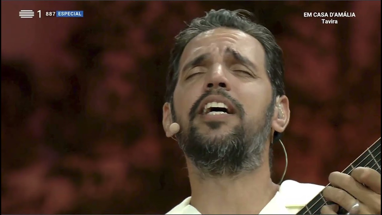 Em Casa de Am&aacute;lia | Diogo Clemente - Fado Licas