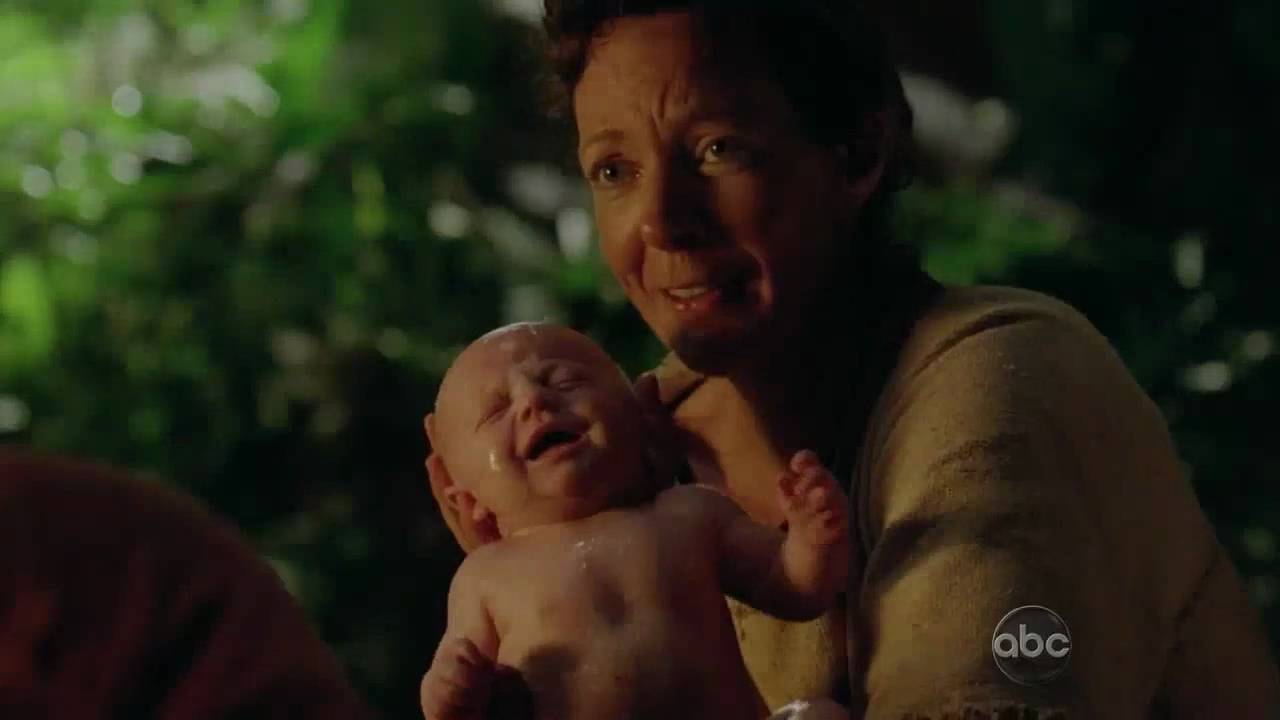 LOST: Claudia gives birth to twins [6x15-Across the Sea]