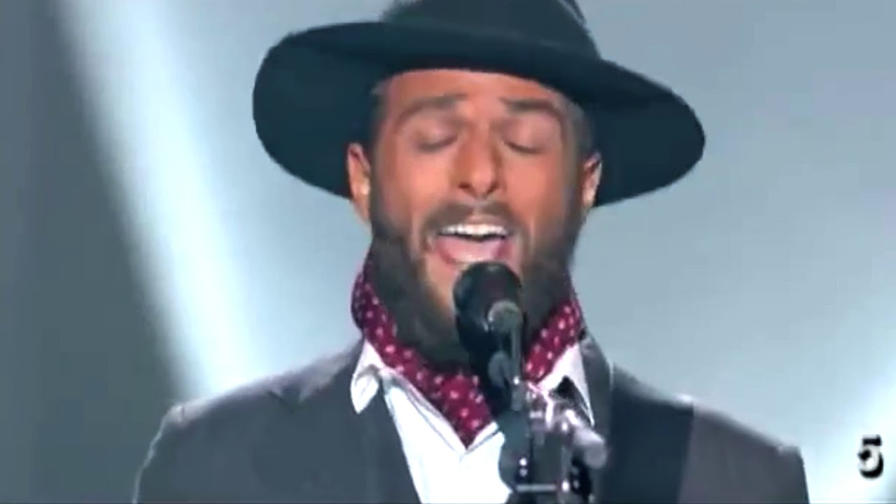 Yodelice performing 