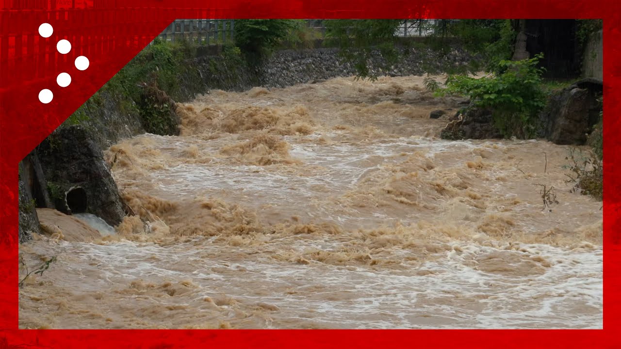 Forte maltempo al Nord Est: le piogge ingrossano il torrente Gogna a Schio (Vicenza)