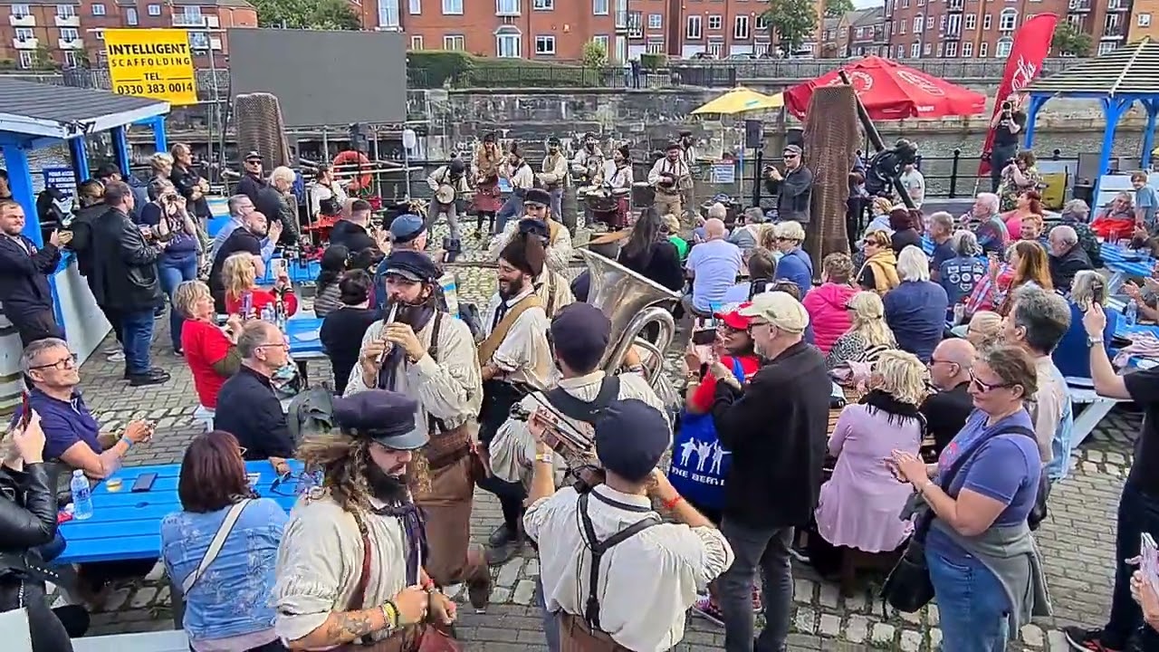 The Old Time Sailors at the Yatch Club Liverpool, August 2023