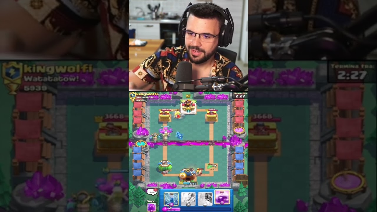 Che dite su #clashroyale sono troppo aggressivo ? #cicciogamer89  #shorts