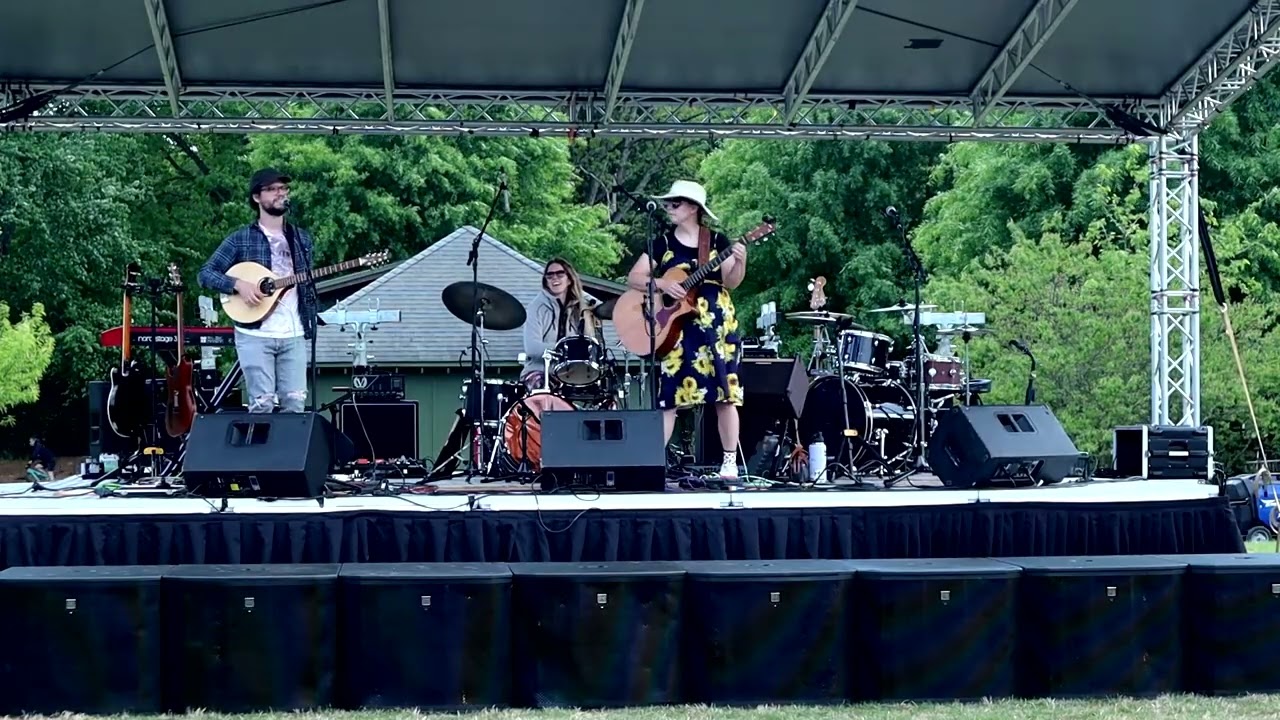 Brown Mountain Lightning Bugs - Sunshine in the Rain - Live at Cornelius Earth Jam