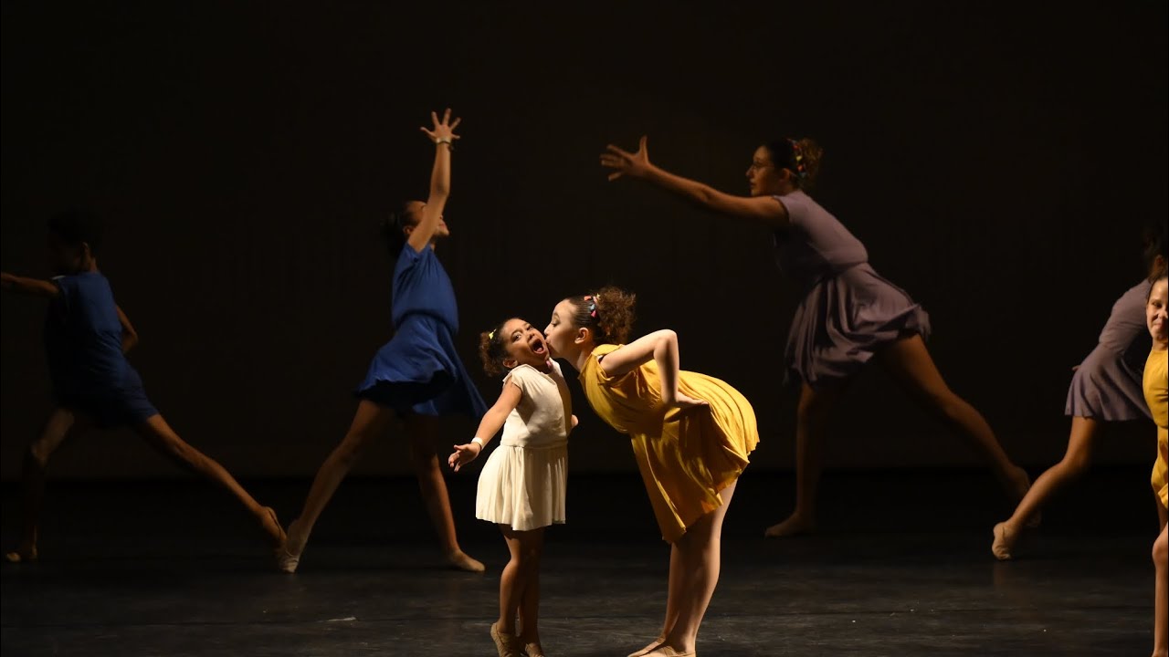 Descoberta Emocionante - Conjunto Jazz Infantil Passo de Arte Grand Prix