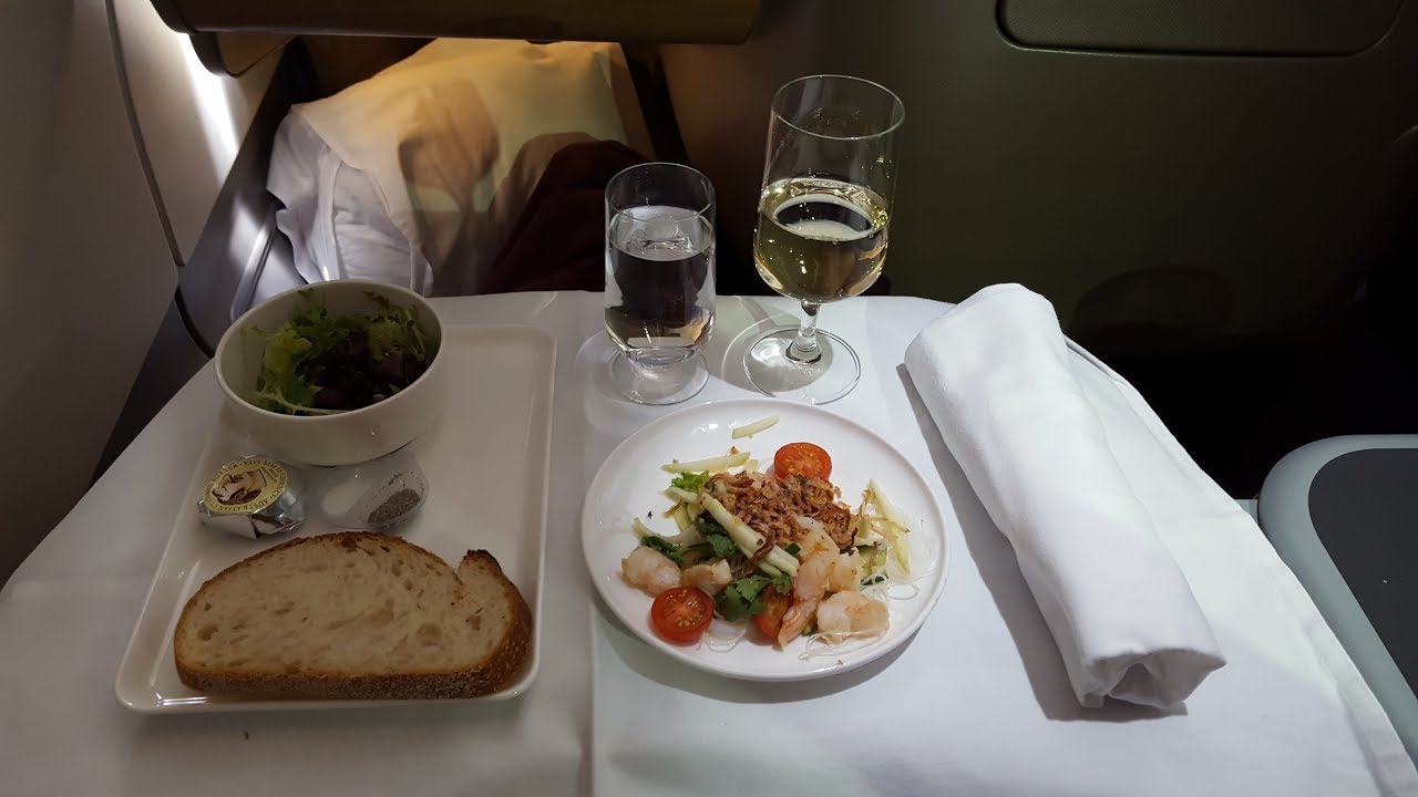 Qantas Business Suite – Brisbane to Hong Kong (QF 97) – Airbus A330-300