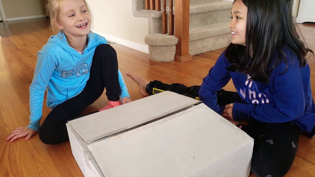 Taylor Swift Reputation Stadium Tour Unboxing the VIP tickets and swag!