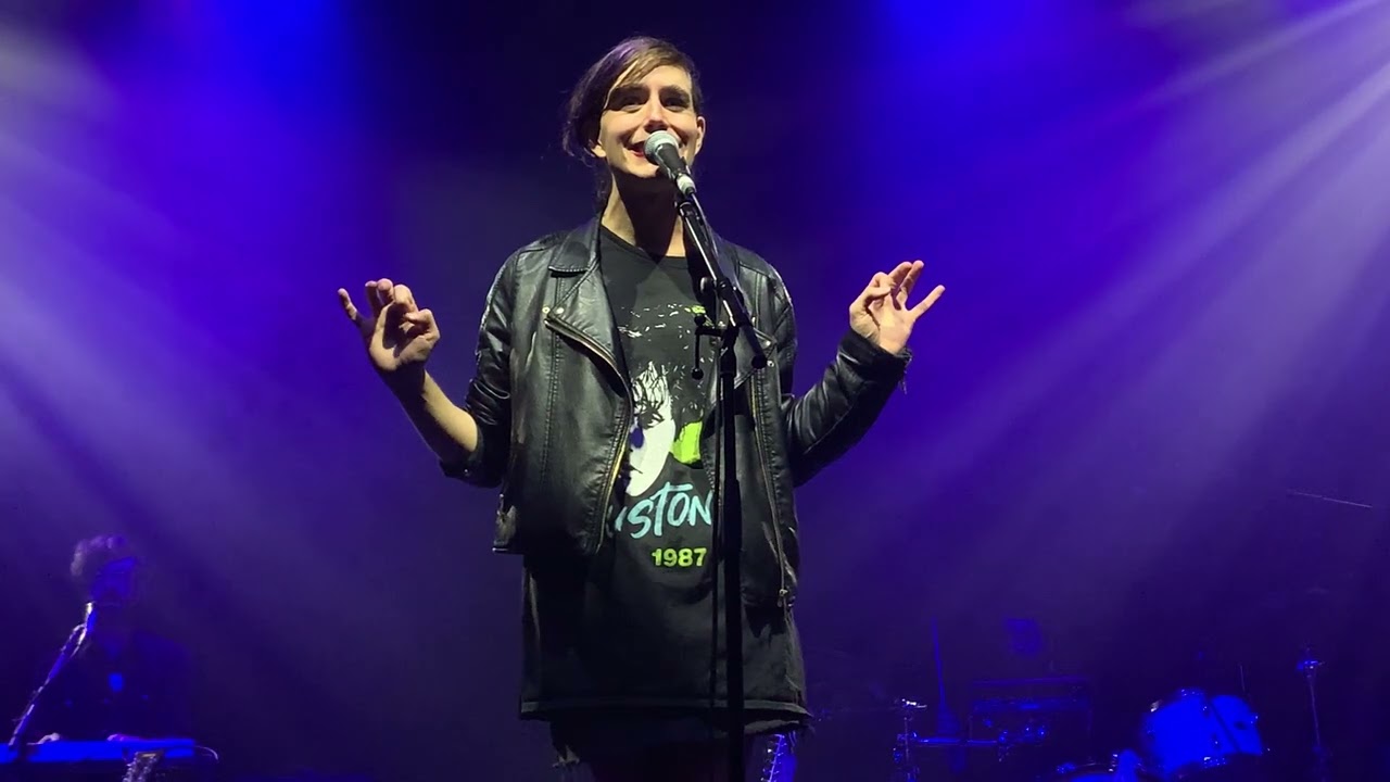Ezra Furman - Point Me Towards The Real - Manchester Ritz - 21 November 2022
