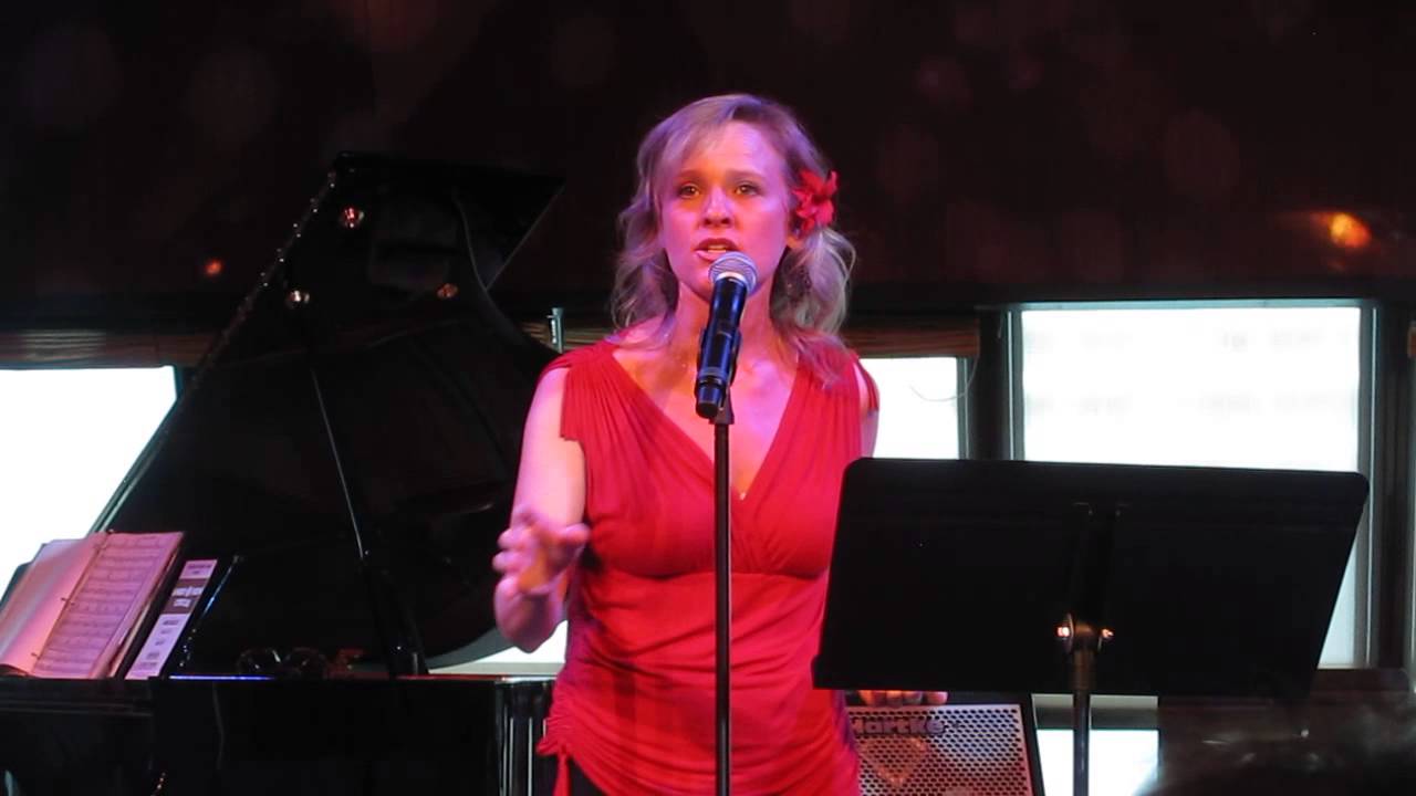 Anika Larsen (9/10)