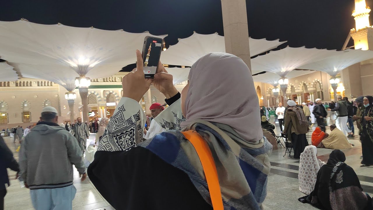 أول يوم في المدينة المنورة وزيارة قبر الرسول عليه الصلاة والسلام😊مشاهدة ممتعة🌷