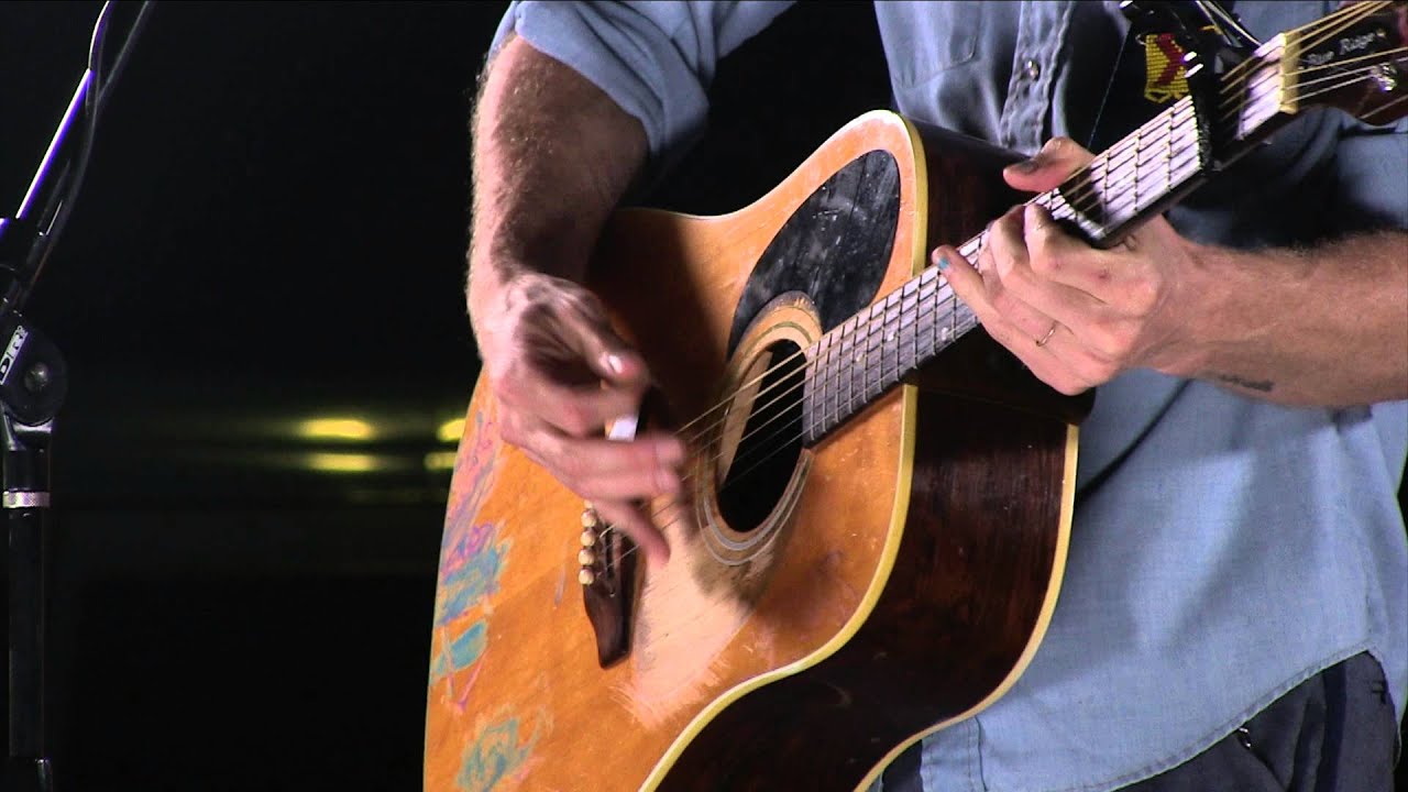 Chadwick Stokes Songwriters August 20, 2015