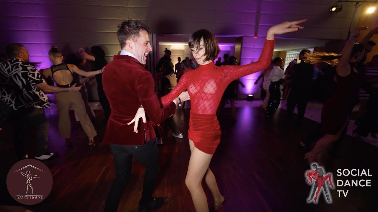 Social Dancing Marco Faravelli & Martina Pirani #live2mambo Budapest