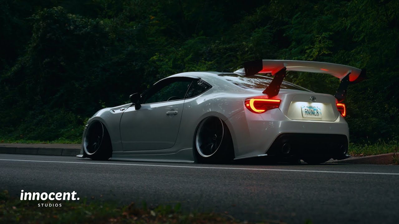 Bagged and Stanced Toyota GT86 I 4k