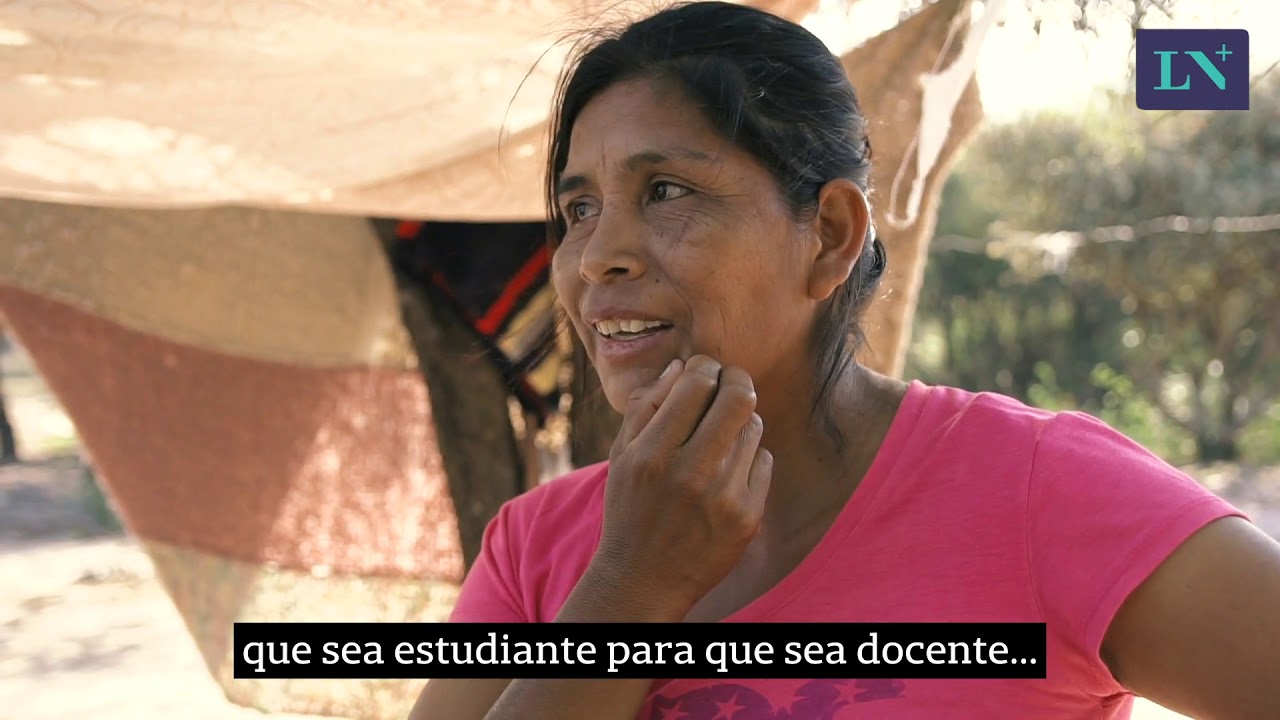 Pobreza en Argentina: Tiene 14 años, duerme en un colchón en el piso y quiere ser maestra