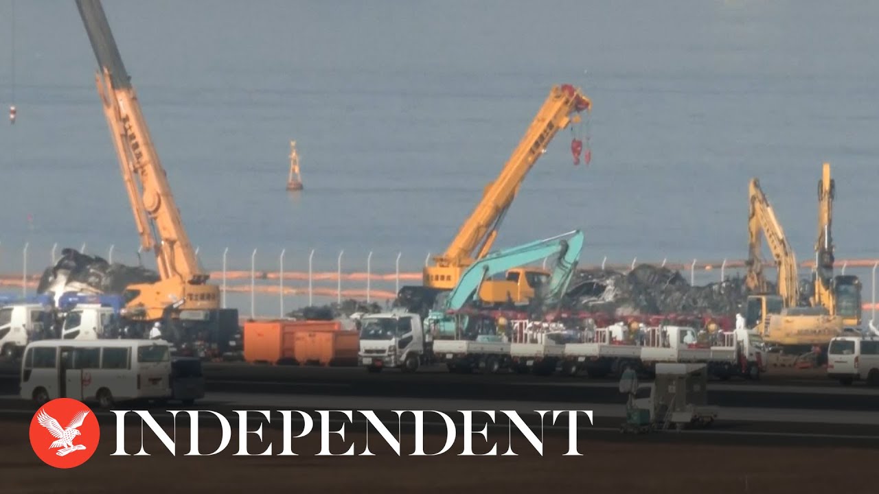 Live: Crews continue clearing Japan Airlines wreck from Tokyo runway crash