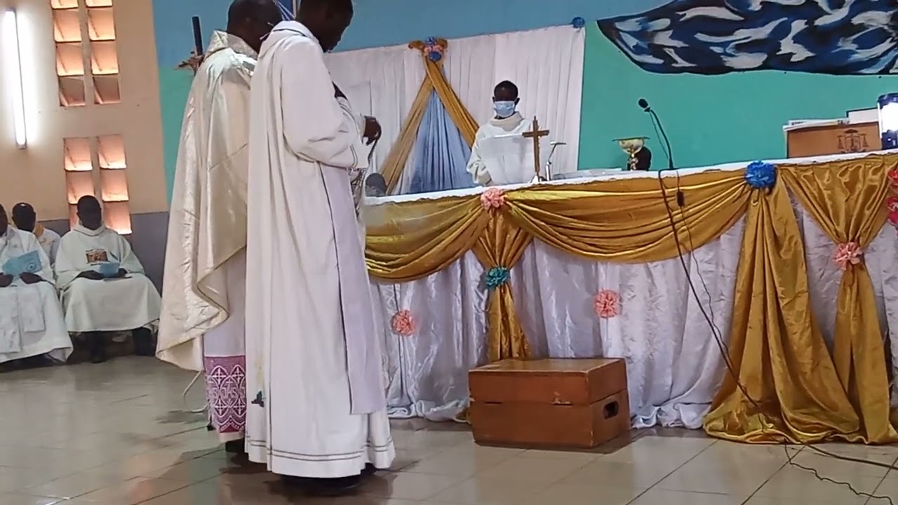 Messe de clôture colloque sur Dii Alfred Diban Ki-Zerbo 20-11-22 Dedougou  # offertoire  2