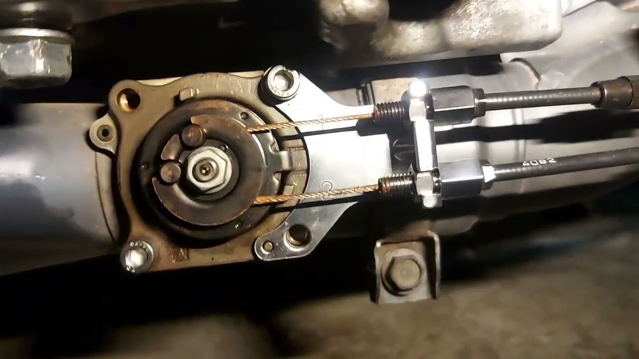 Exup operation Yamaha r1 07