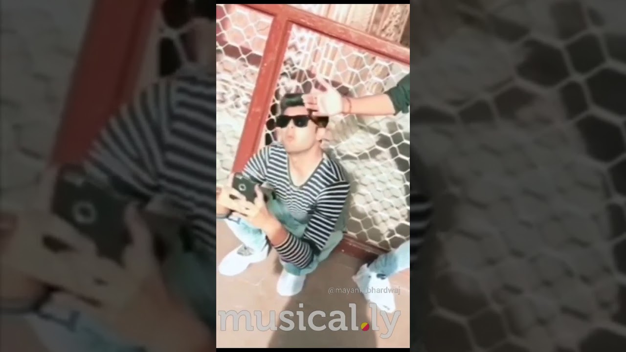 Funny musically 😂😂