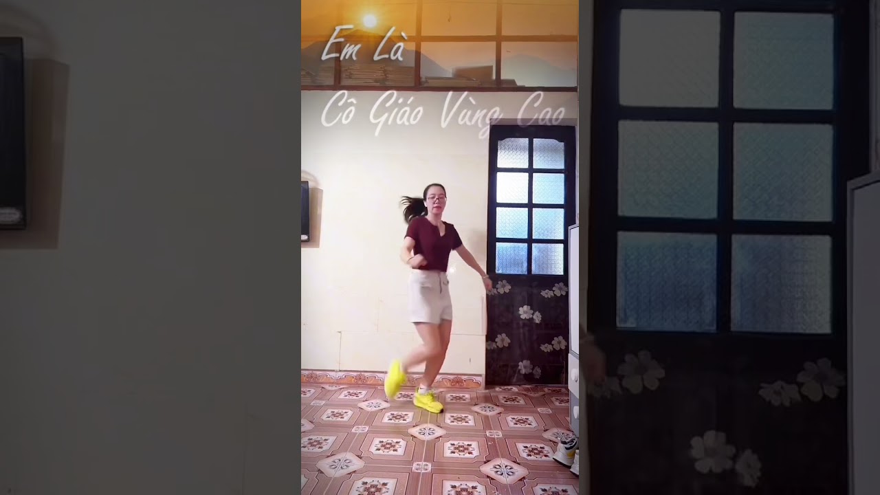  Nhạc chậm 0.9💫Em là cô giáo vùng cao 👉 BĐ Trần Cường& Tình Bom #dance #shuffledance #funnya