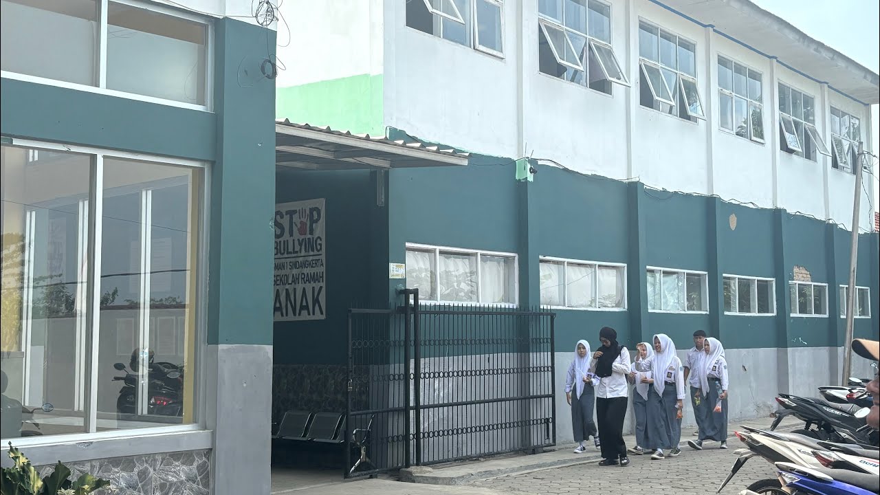 guru gembul di sman 1 sindangkerta cililin