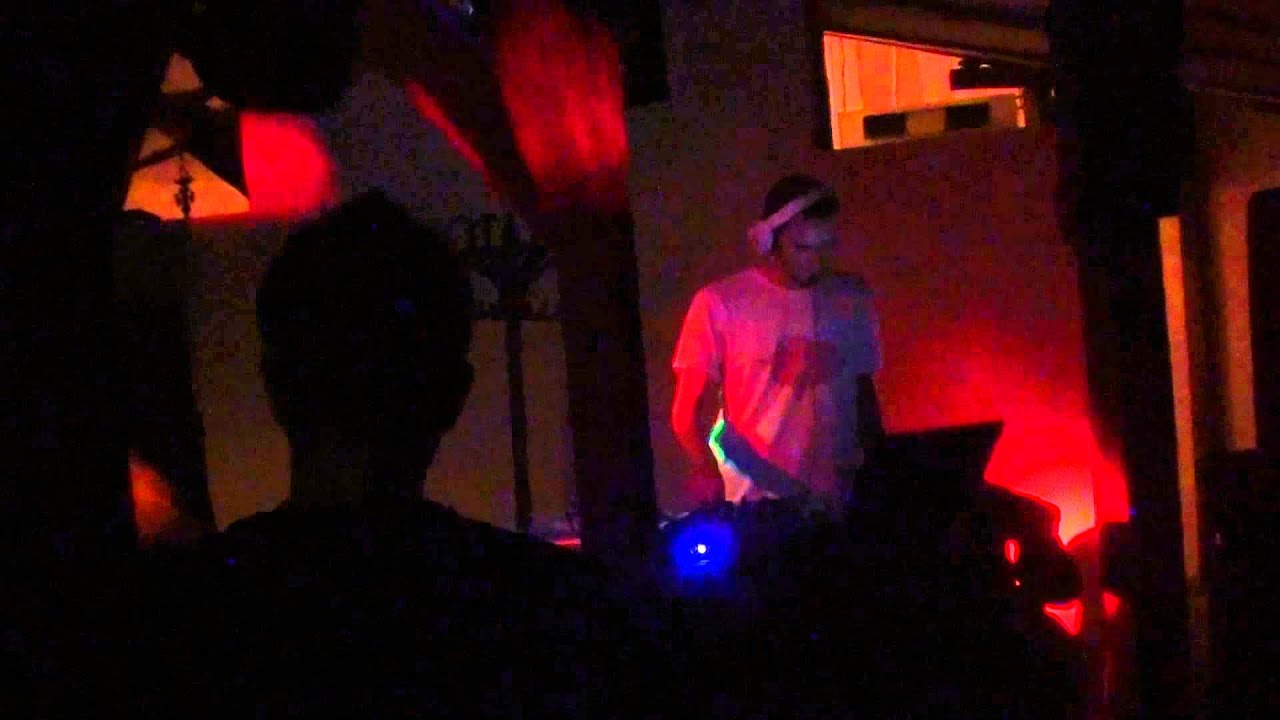 Power Pe Vinil @ Reggae Fry-day / In Pod La Historia