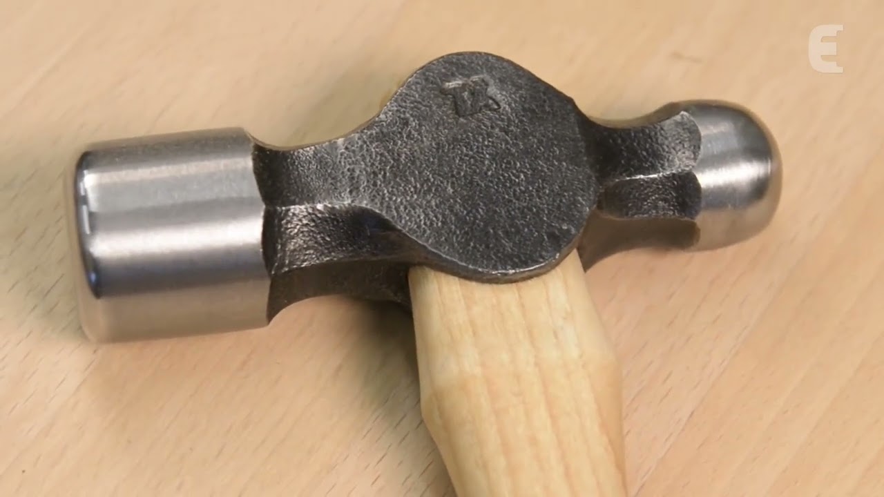 Tipos de martillos ¿para qué sirve cada uno?