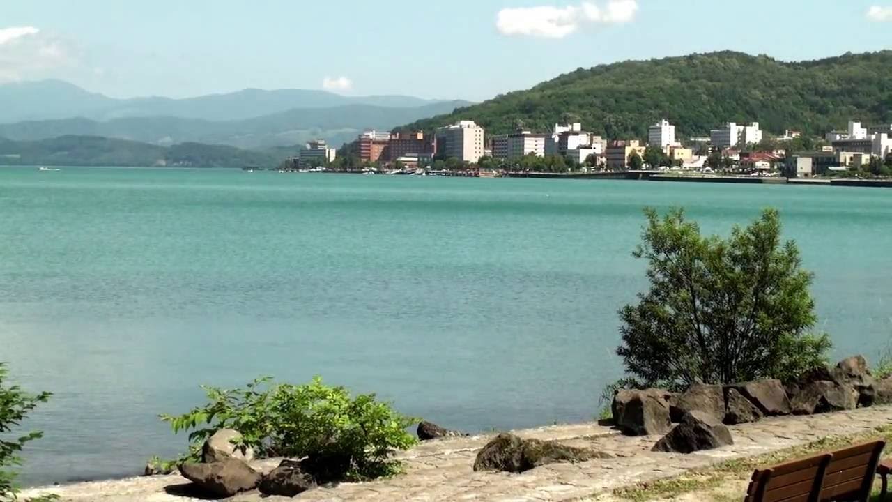 洞爺湖がエメラルドグリーン色に変わる 「北海道 洞爺湖町」