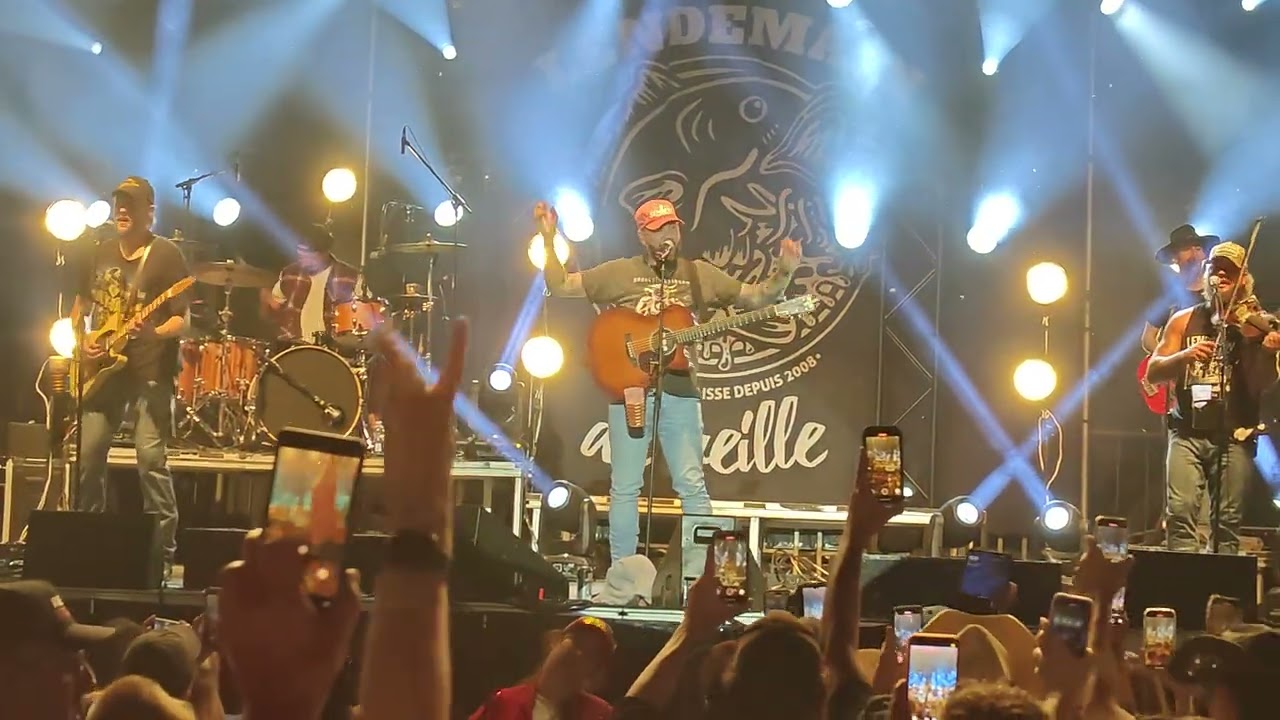Lendemain de veille - On était soûls - Live à Valleyfield - 4 juillet 2025