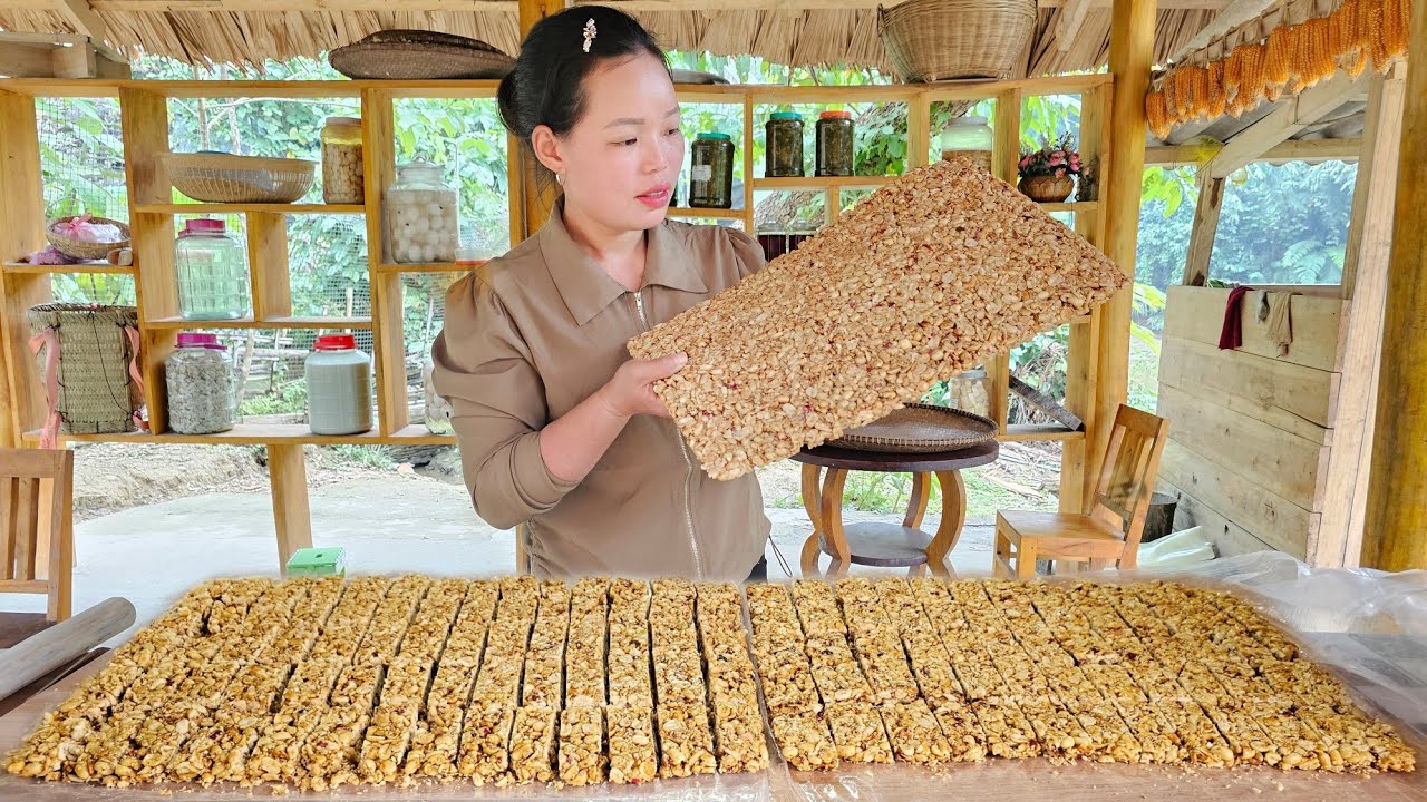 Peanut Harvest: How to Make Peanut Candy to Sell at the Market - Recipe, Process | Trieu Mai Huong.