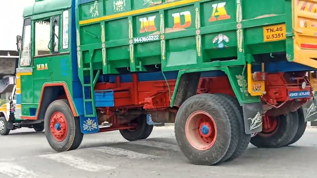 Lorry videos! All model Ashok Leyland and Bharat Benz crossing Speed breaker!