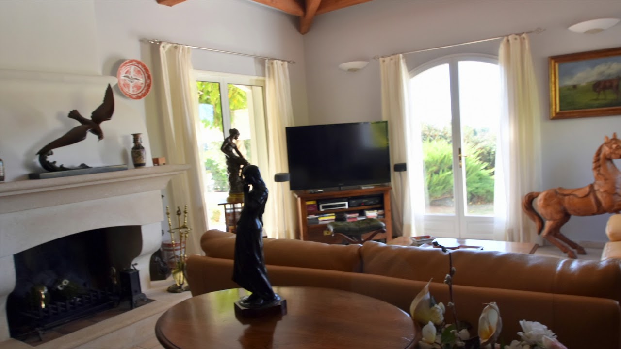 Pourri&egrave;res villa 180 m2