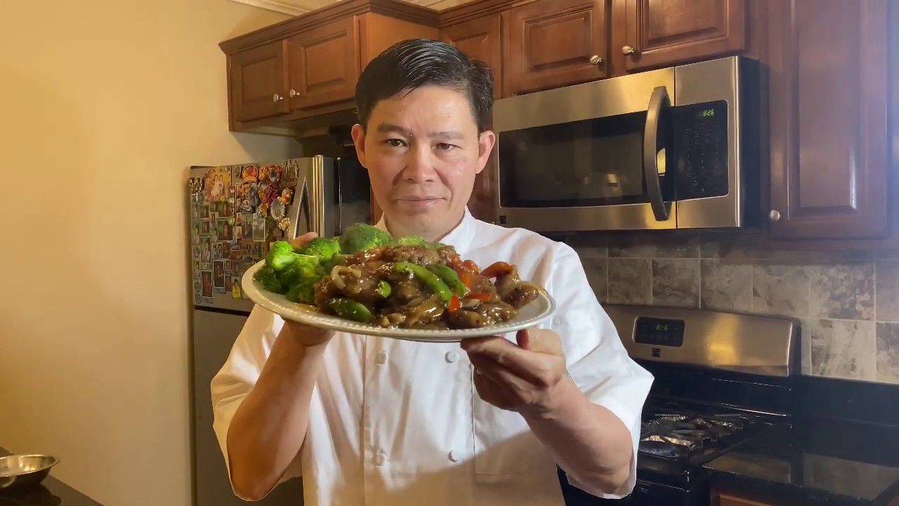 Thịt bò xào tiêu đen - Stir Black Pepper Steak