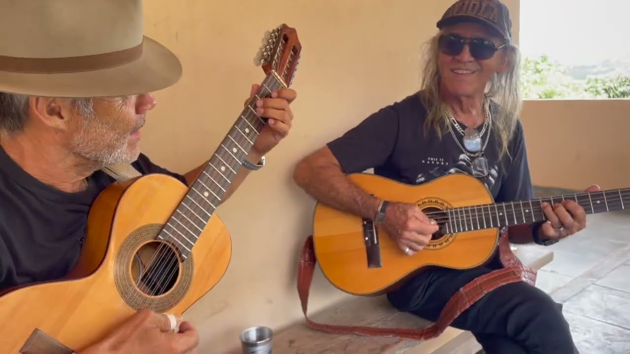 Ainda Ontem Chorei de Saudade - Mariano da Viola e Souzinha Violeiro - Os bandoleiros Sem Destino