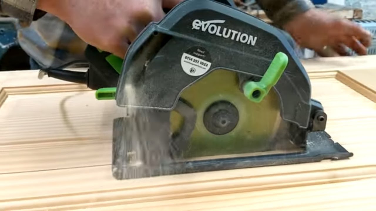A look at the  2019 Evolution F165CCSL Circular Saw