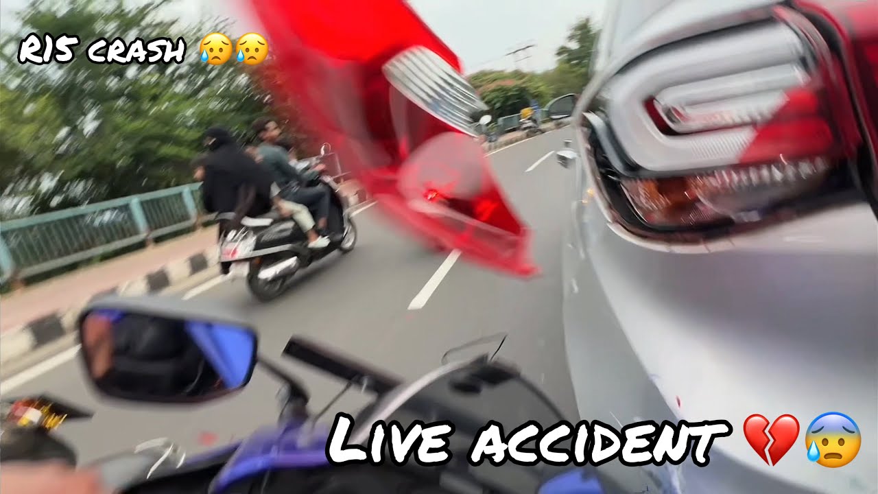 LIVE ACCIDENT 🚨😰🚒 | VIP ROAD BHOPAL | R15v4 ACCIDENT 💔💔
