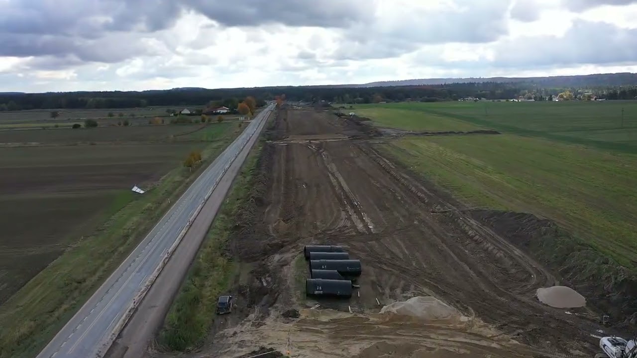 Październik 2025