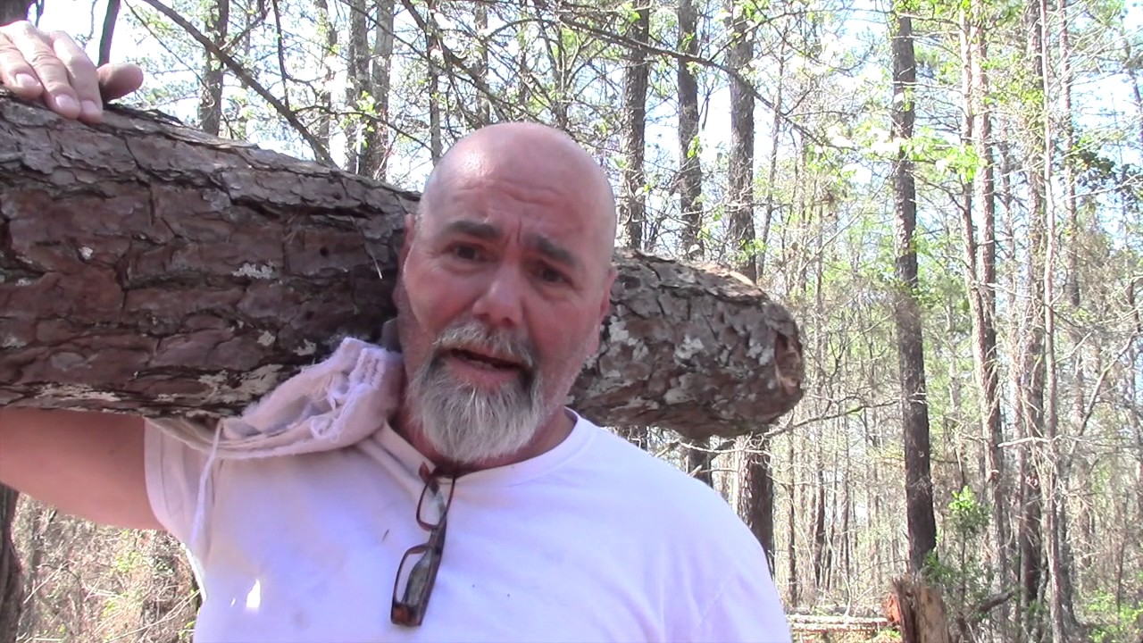 Shoulder Lift Logs for Transport