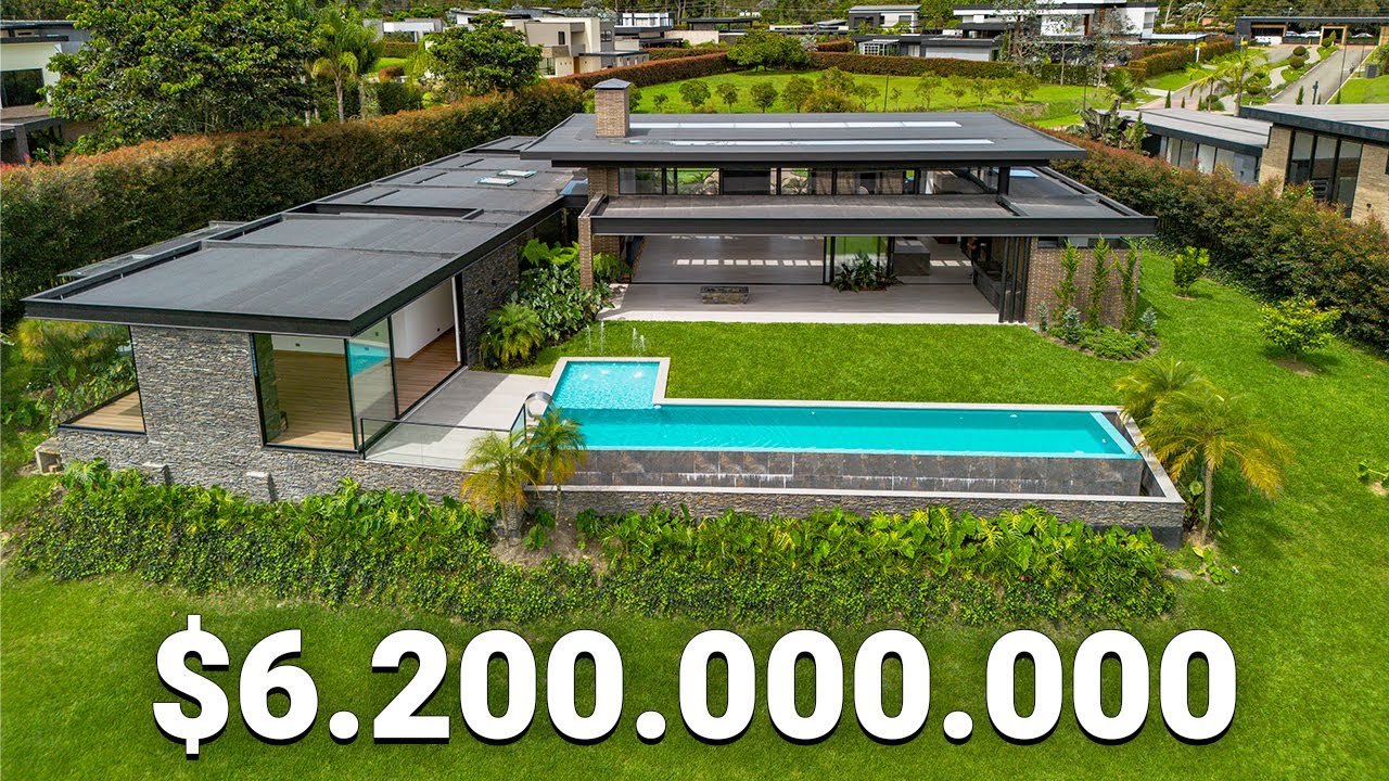¡Exclusiva casa de LUJO con PISCINA de $6.200.000.000 COP en Llanogrande, Antioquia!