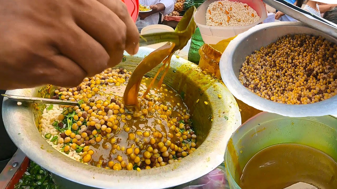 Bangladeshi's Highest Selling Masala Jhal Muri recipe ! Price Tk  10  Only ! Bangladeshi Street Food