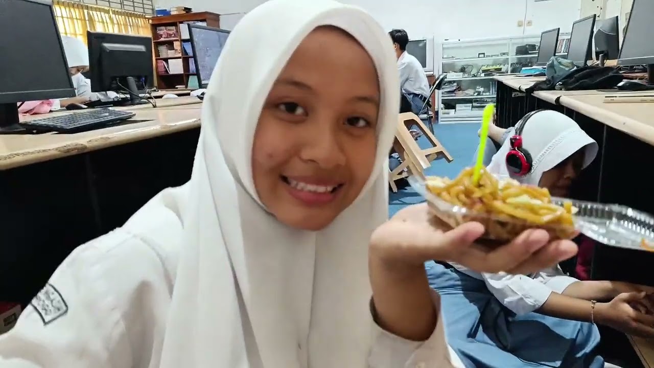 Hasil karnyanya anak dkv apa aja yahh?! 🤔🤔