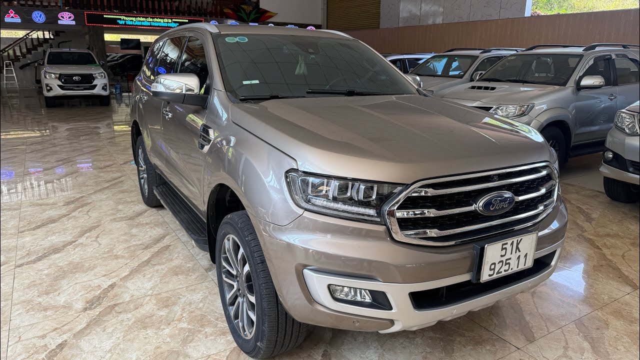 Ford Everest Titanium 4x4 2018 -730tr