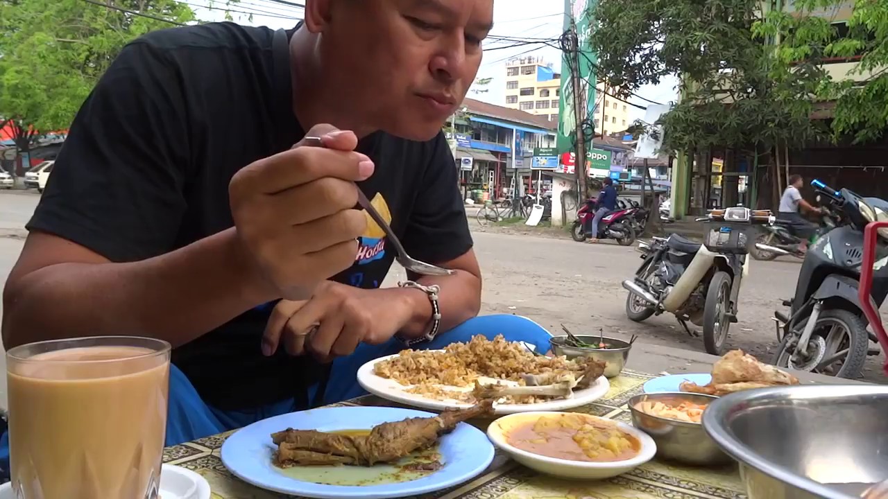 มิตจีนา 14: ข้าวหมกไก่ขั้นเทพ  กะฉิ่น eating Myitkyina street food  Kachin State  myanmar
