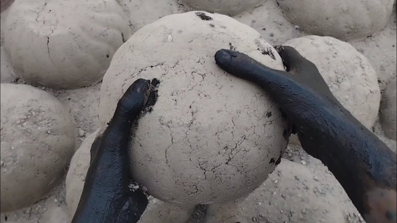 ASMR: Crunchy Grainy Sand Cement floor  Crumbling Oddly Satisfying, Sleepaid, anxiety relief