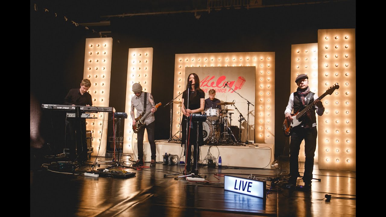 A. Le Coq Live Lounge - Ines - Põlen sinu ees