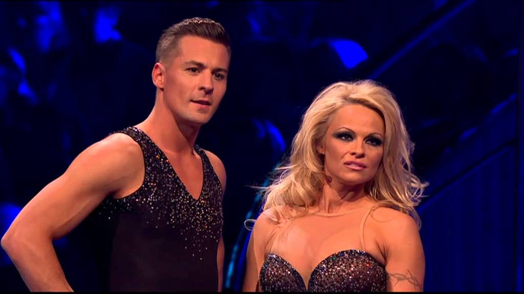 Dancing on Ice 2013 - Routine1 Pamela Anderson